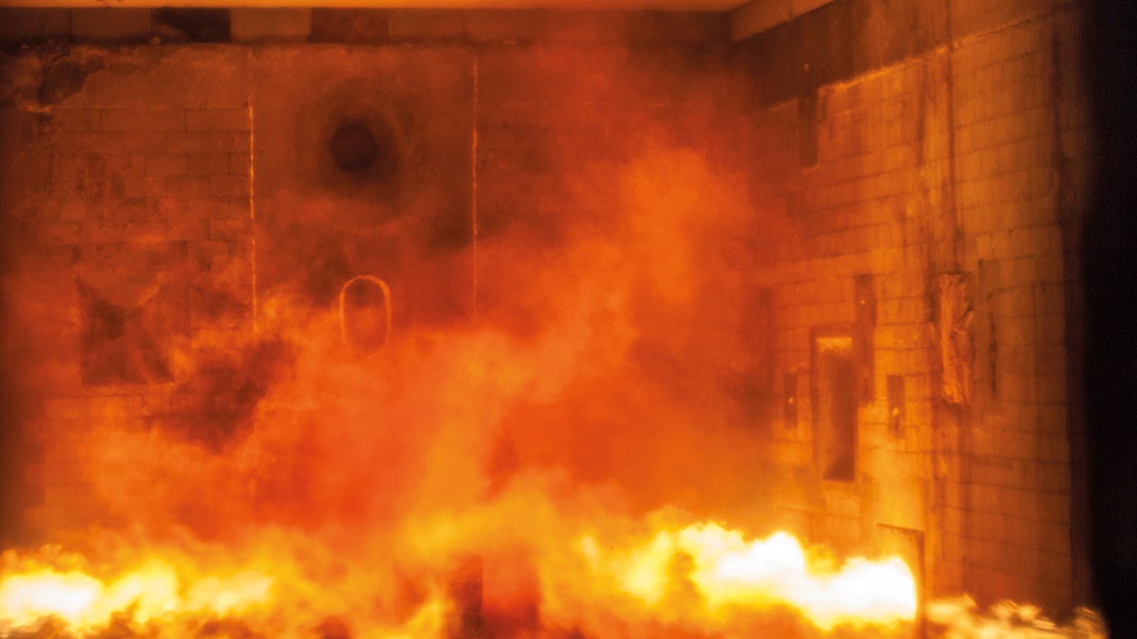 Geberit fire test at the Materials Testing Institute (MPA) of the University of Stuttgart Geberit fire test at the Materials Testing Institute (MPA) of the University of Stuttgart
